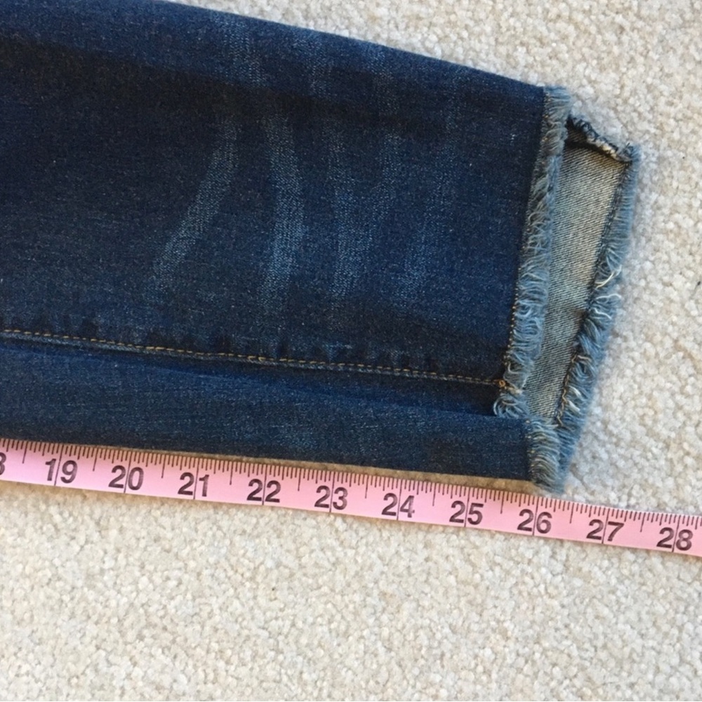 Almost Famous Mid-Rise Ankle Cut Jeans | Size 13 | Star Print & Frayed Hem - Picture 9 of 10
